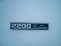 Letrero posterior "2200die.M.BENZ"